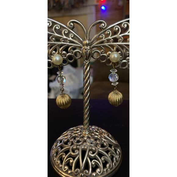 Antique Screw Back Pearl Faceted Acrylic Center Gold Lined Circular Bottom - Picture 1 of 4